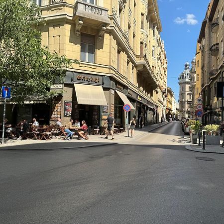 Imola'S Place In Downtown Budapest By The Danube ภายนอก รูปภาพ